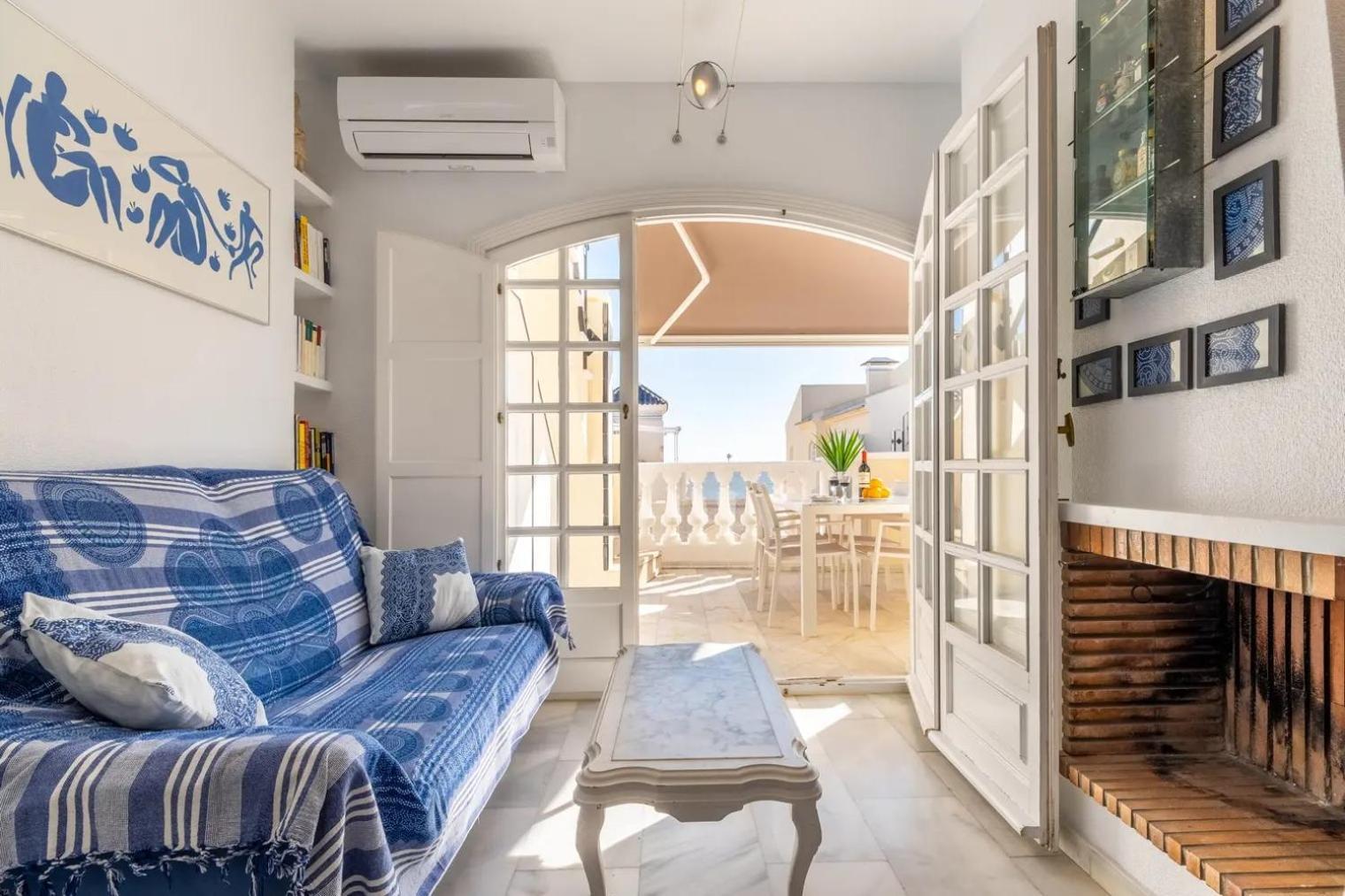 Amazing Penthouse On The Beach, Sea Views, Wifi, Airconditioning And Parking 또레비에하 외부 사진